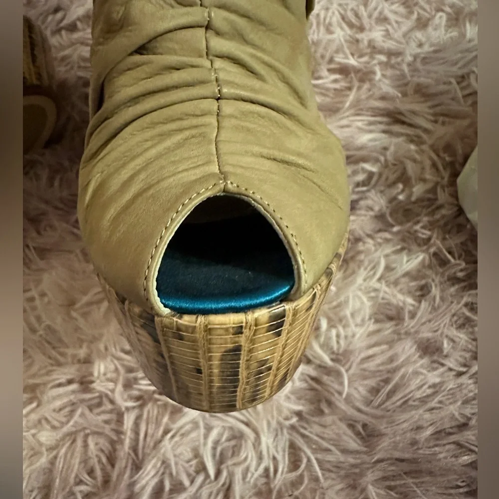 COPY - New Baldan Brown and Tan Leather Suede Peep Toe Sandal Wedges Size 38